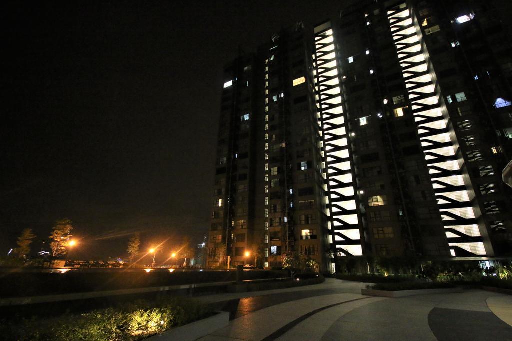 Hyve Soho Suites Cyberjaya Esterno foto