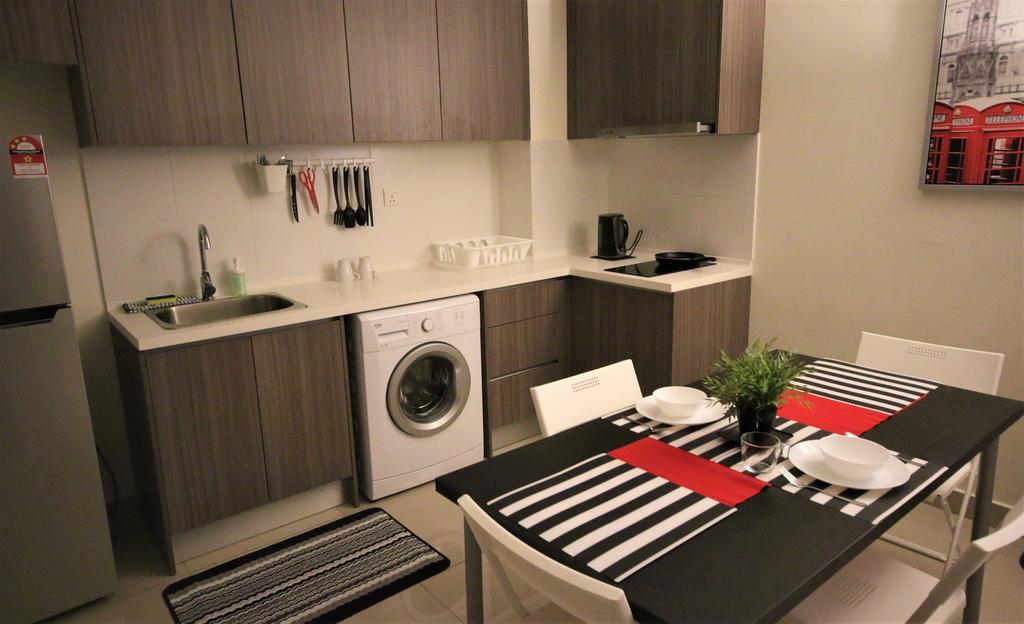 Hyve Soho Suites Cyberjaya Esterno foto